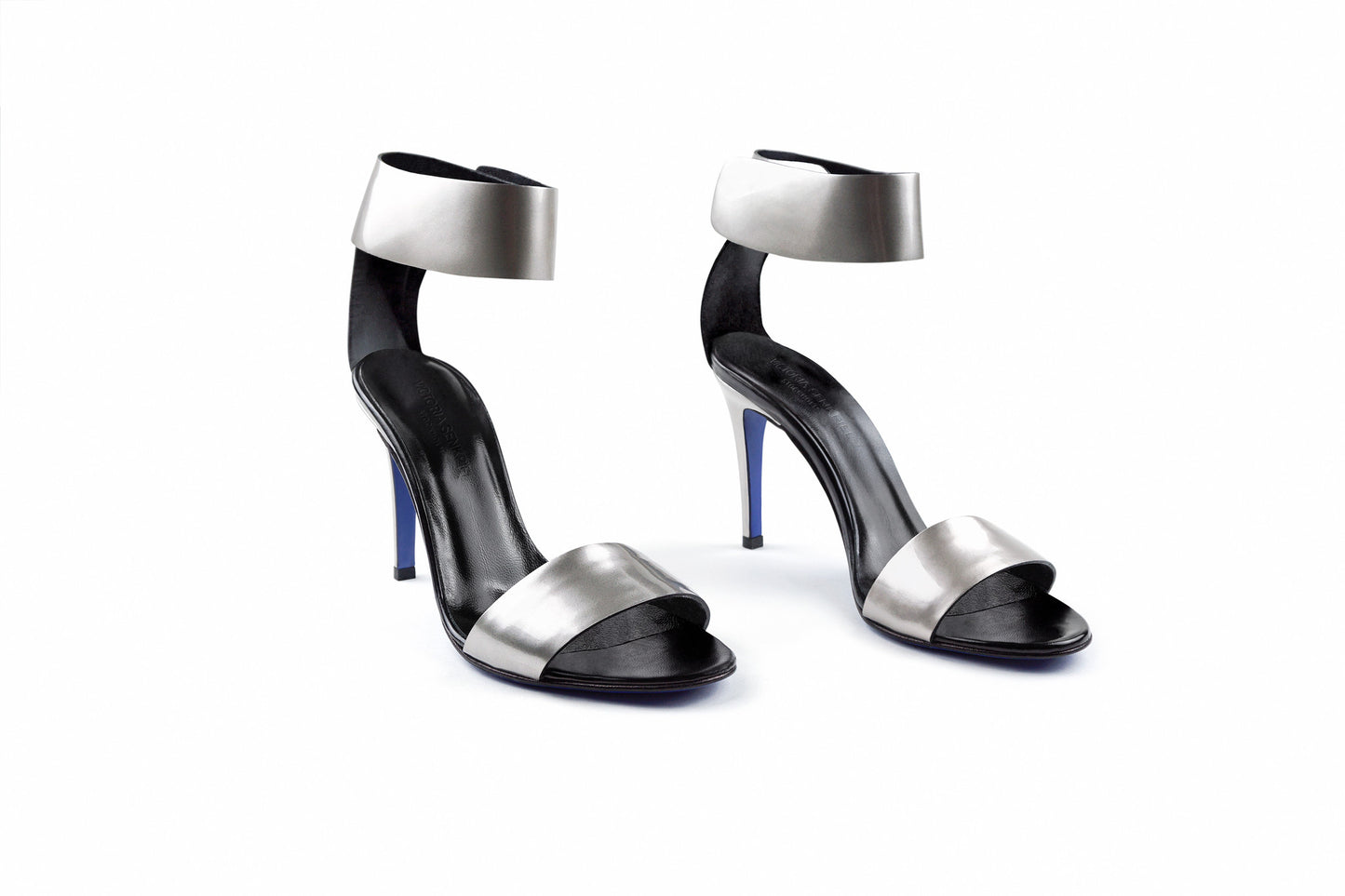 MAAN Gold Sandal - Iconic